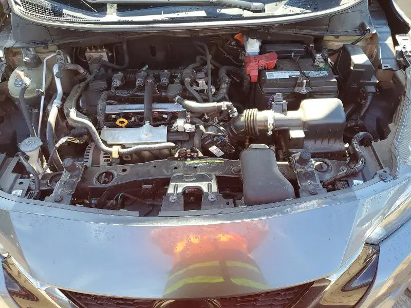 2021 NISSAN VERSA SR  