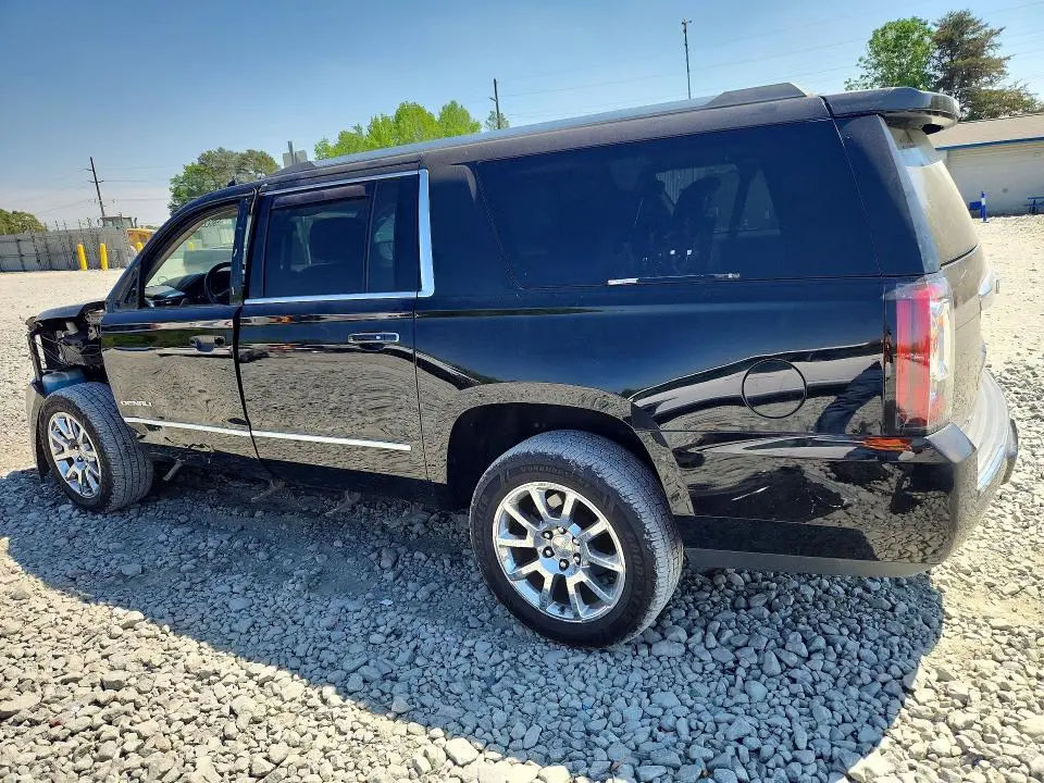 2017 GMC YUKON XL DENALI  