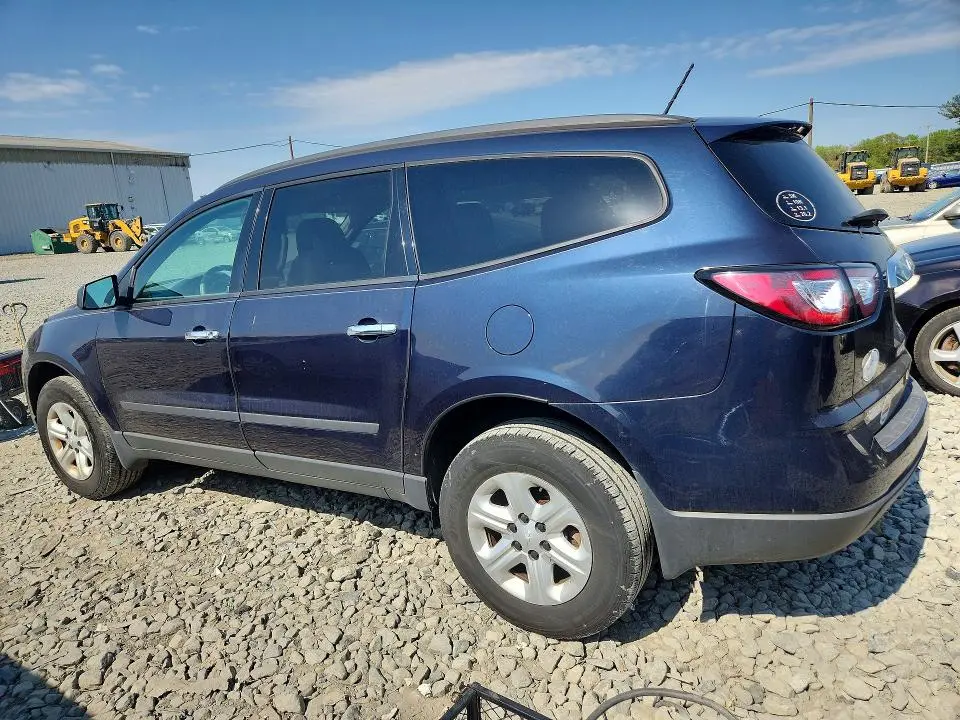 2015 CHEVROLET TRAVERSE LS  