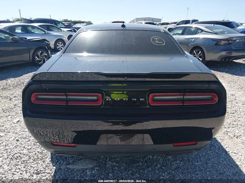 2016 DODGE CHALLENGER R/T PLUS