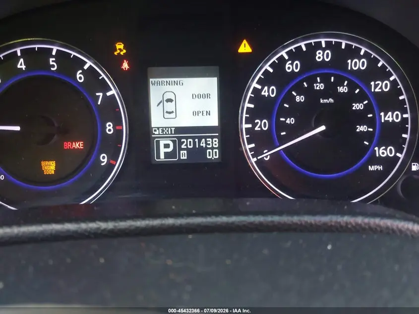 2013 INFINITI G37 JOURNEY
