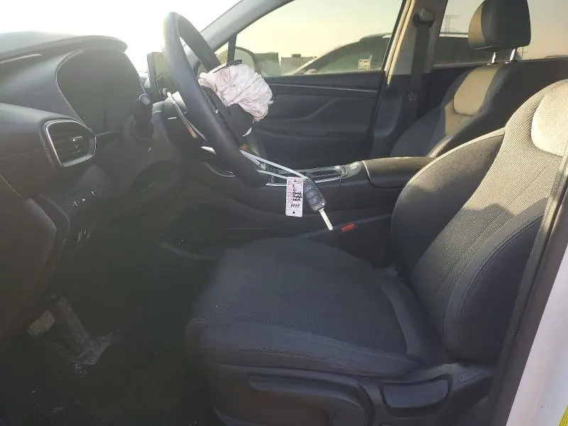 2021 HYUNDAI SANTA FE SE  