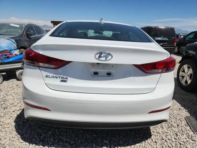 2018 HYUNDAI ELANTRA SE  