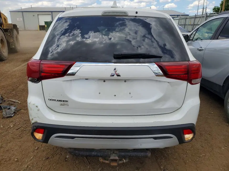 2020 MITSUBISHI OUTLANDER ES  