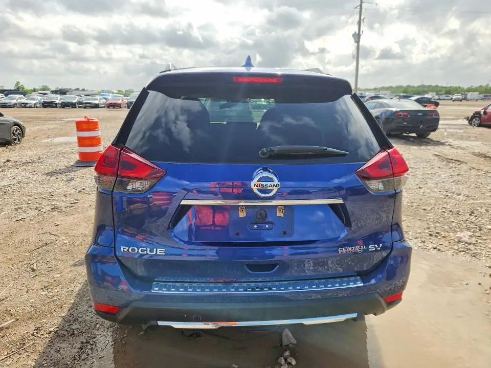 2019 NISSAN ROGUE SV  