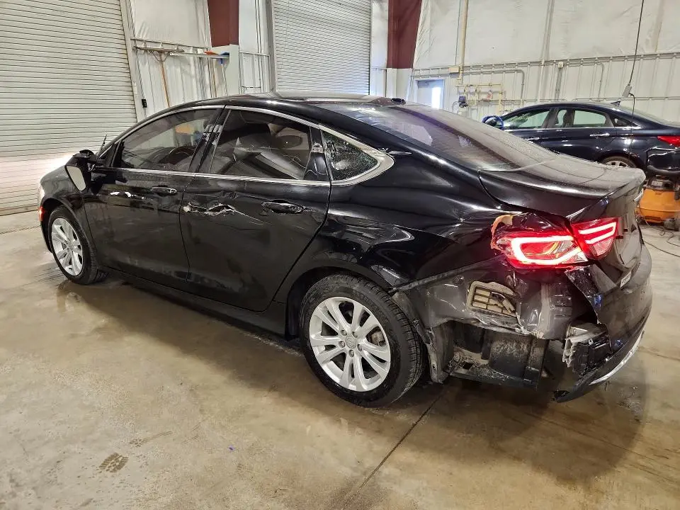 2015 CHRYSLER 200 LIMITED  