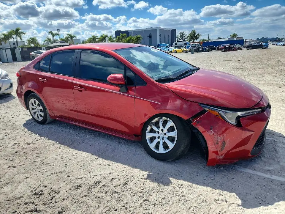2021 TOYOTA COROLLA LE  