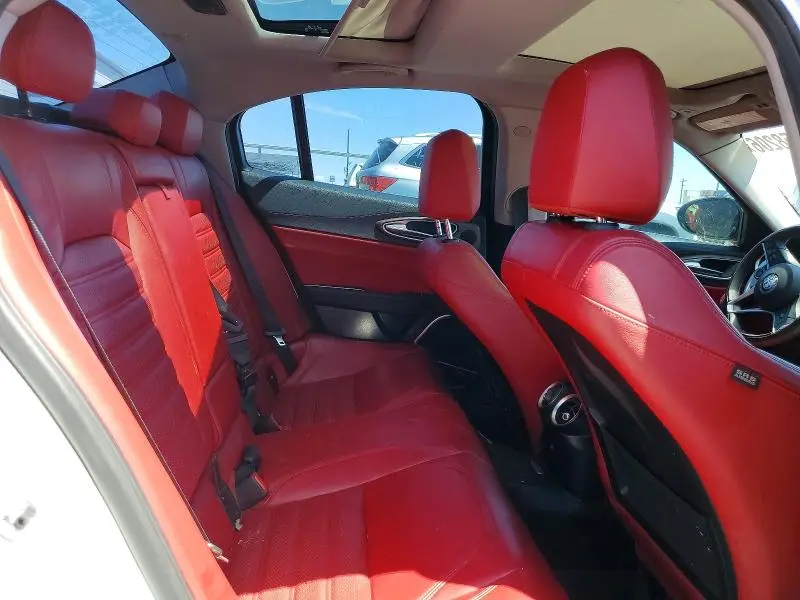 2017 ALFA ROMEO GIULIA TI  