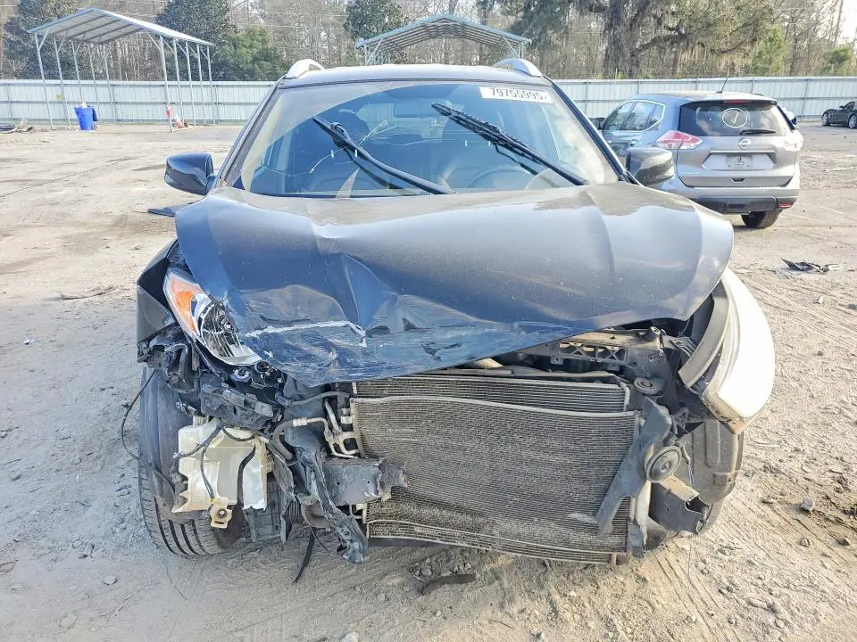 2011 HYUNDAI TUCSON GLS  