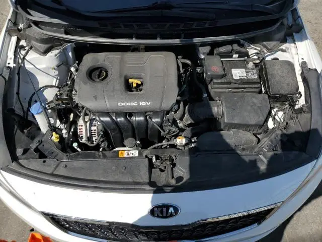 2017 KIA FORTE LX  