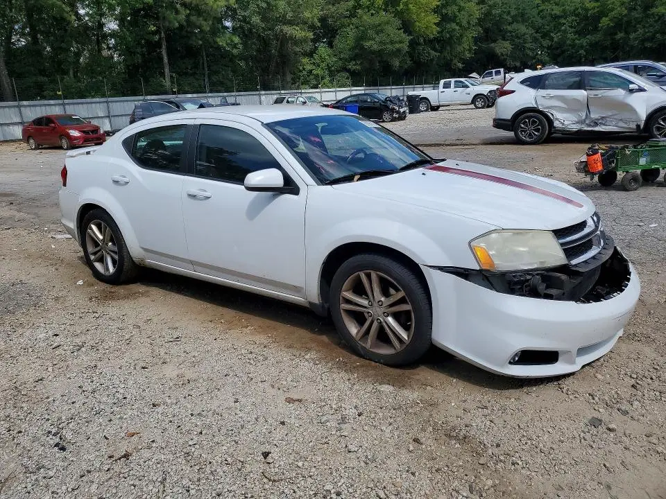 2012 DODGE AVENGER SXT  