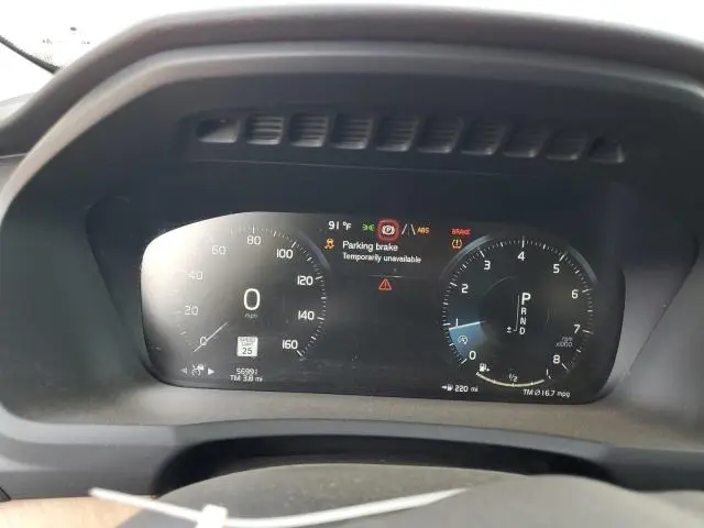 2021 VOLVO XC90 T6 MOMENTUM