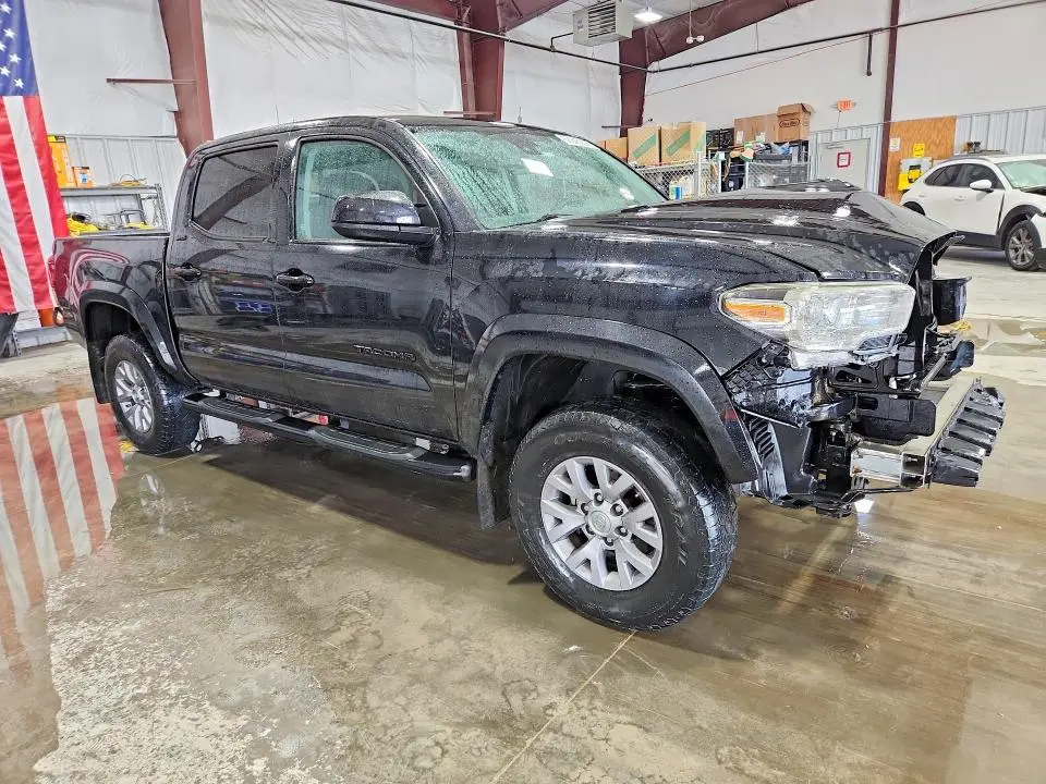 2019 TOYOTA TACOMA SR5 V6  