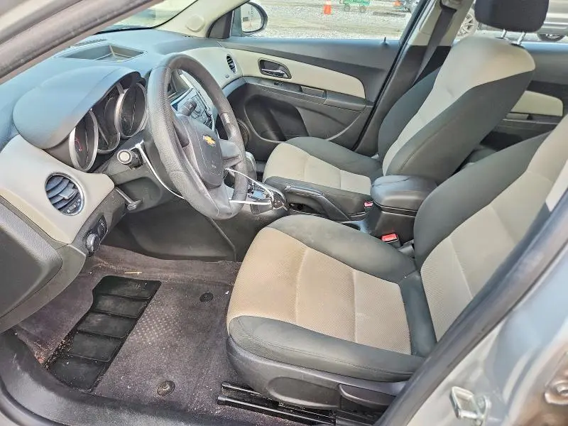 2012 CHEVROLET CRUZE LS  