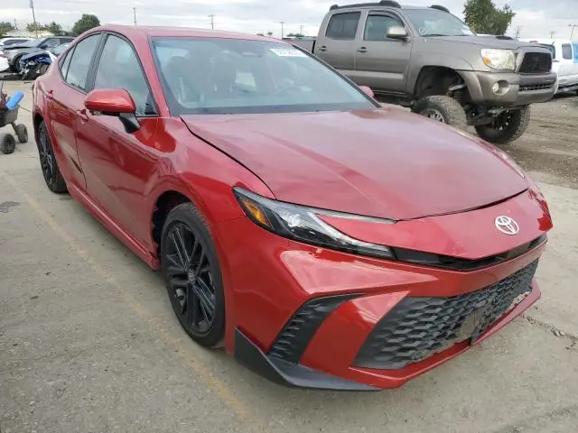 2025 TOYOTA CAMRY XSE  