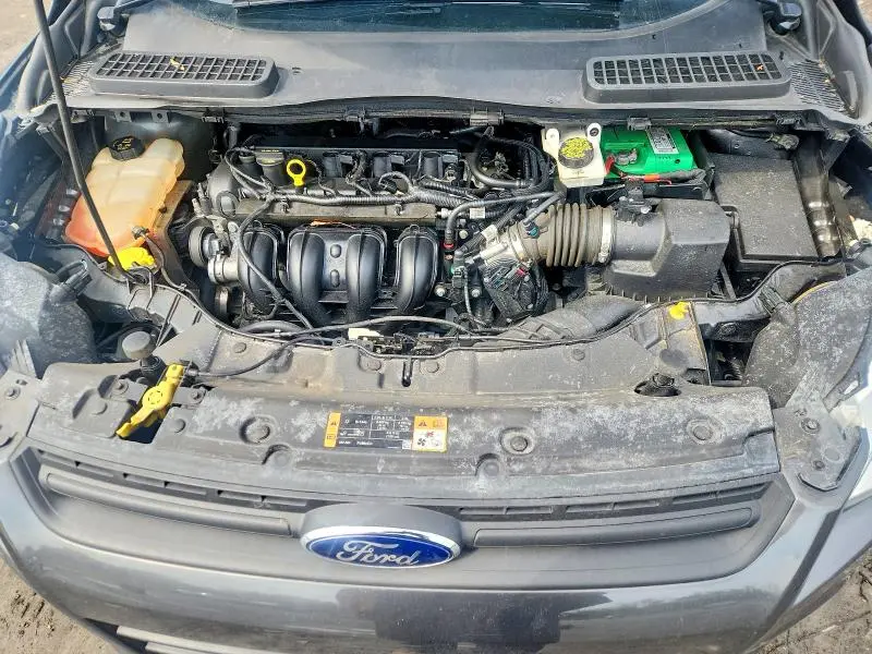 2015 FORD ESCAPE S  