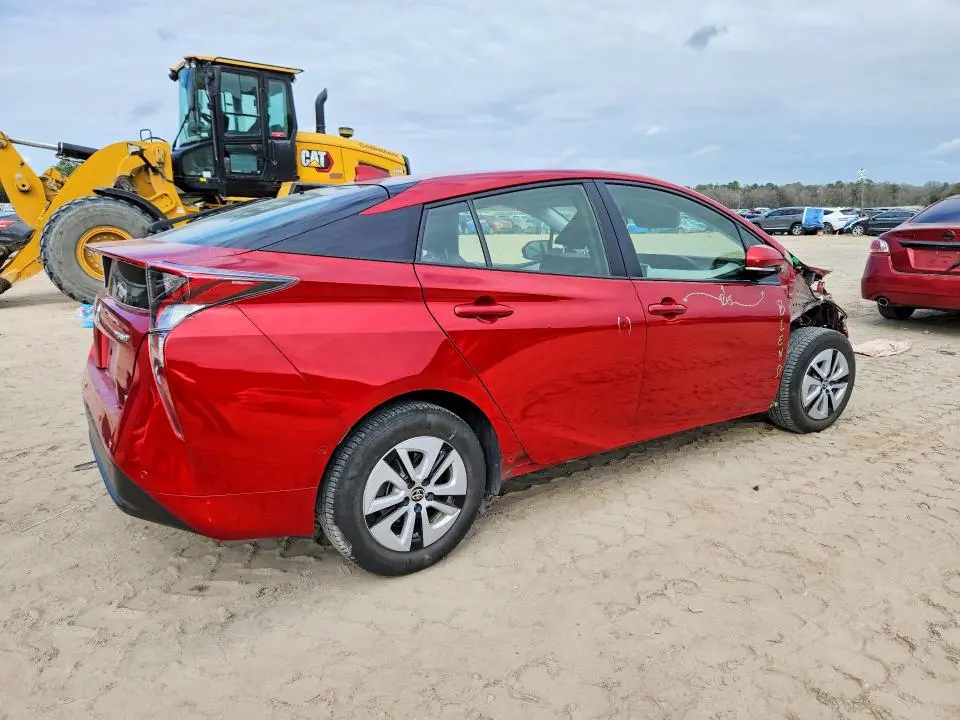 2018 TOYOTA PRIUS THREE  