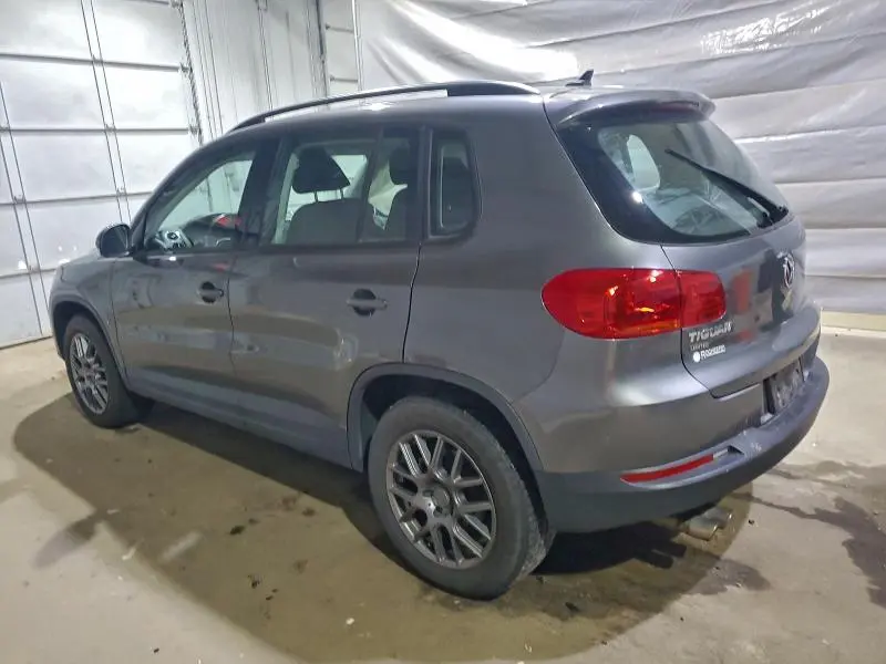 2017 VOLKSWAGEN TIGUAN S  