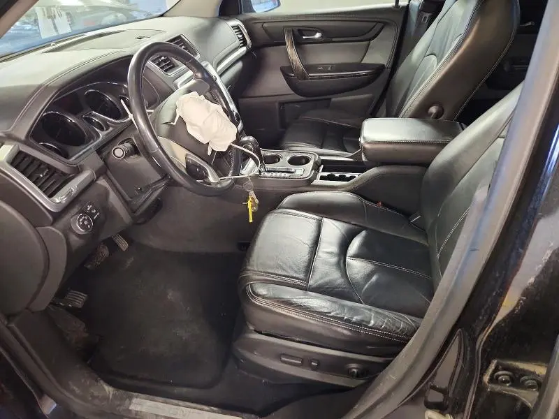 2013 GMC ACADIA SLT-1  