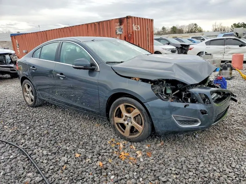 2012 VOLVO S60 T5  