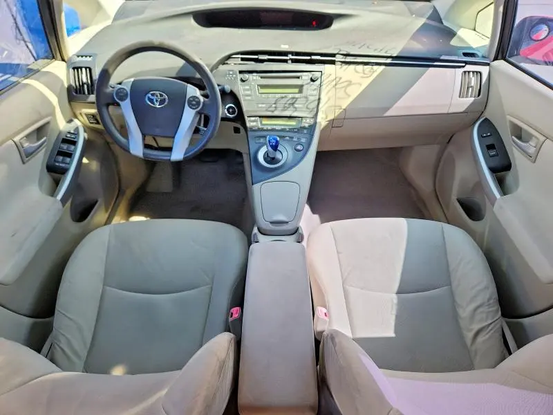 2010 TOYOTA PRIUS II  