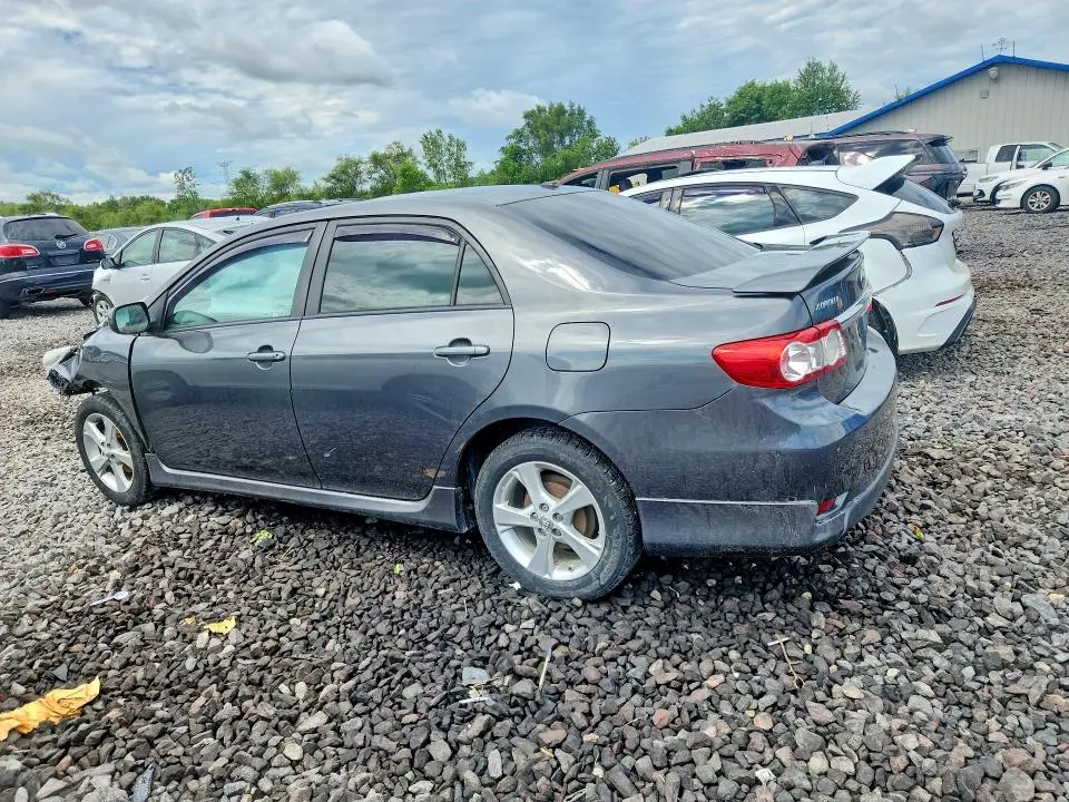 2011 TOYOTA COROLLA S  