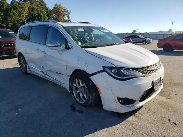 2018 CHRYSLER PACIFICA LIMITED  