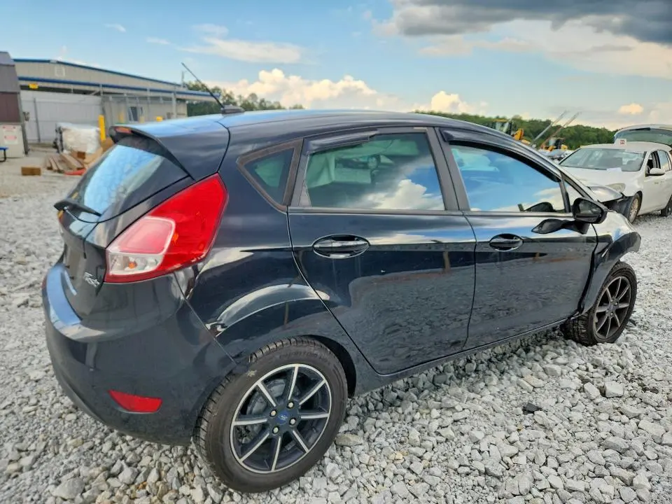 2019 FORD FIESTA SE  