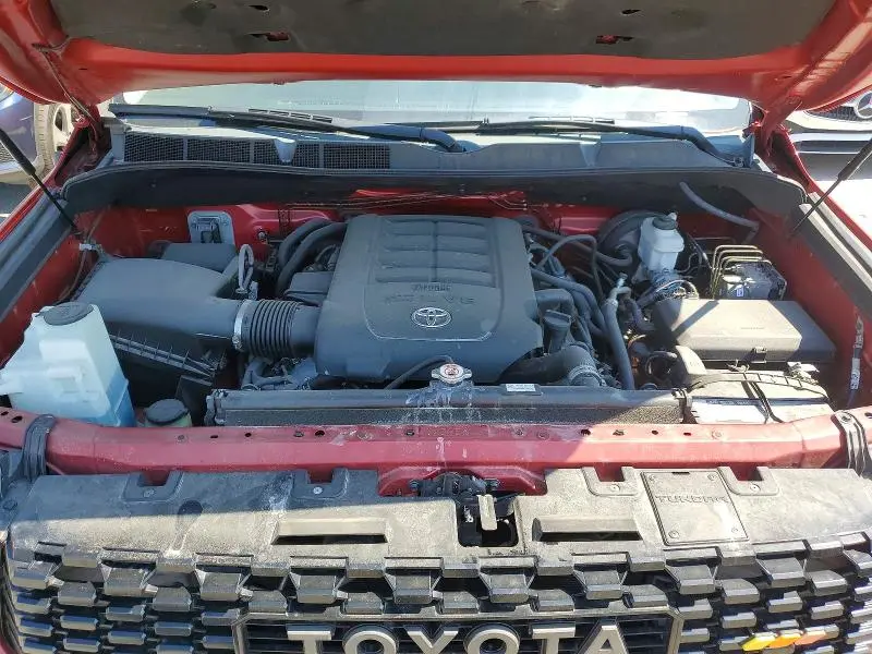 2018 TOYOTA TUNDRA CREWMAX LIMITED  
