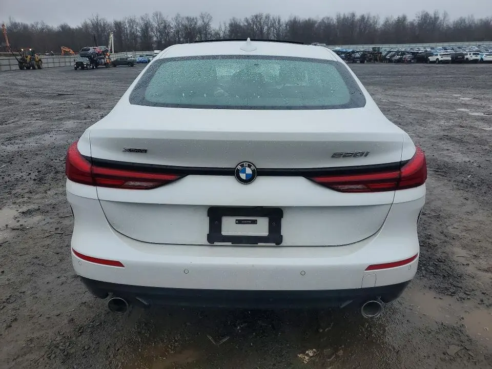 2024 BMW 228XI   