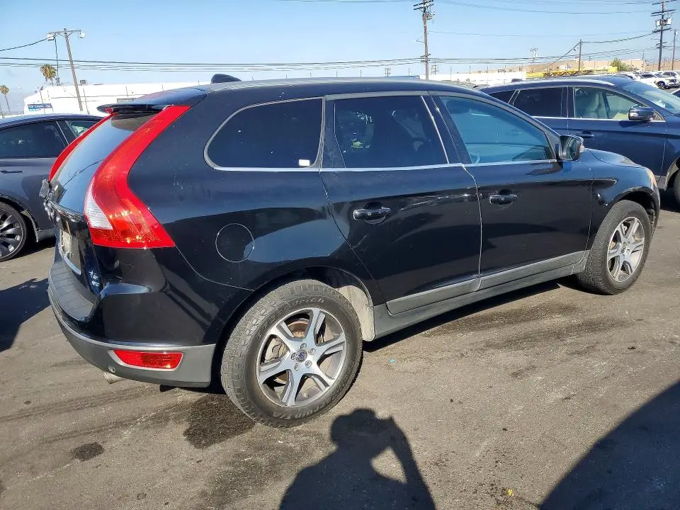 2013 VOLVO XC60 T6  
