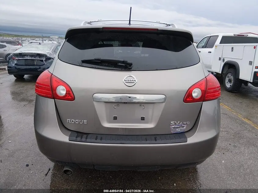 2013 NISSAN ROGUE SV