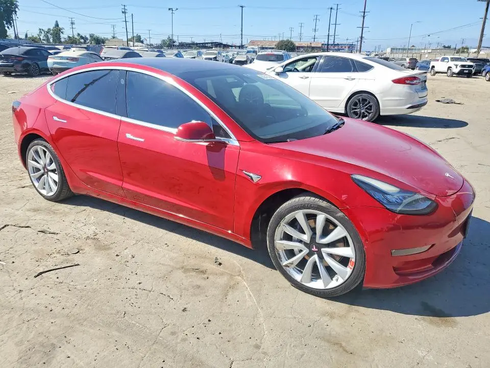 2018 TESLA MODEL 3   