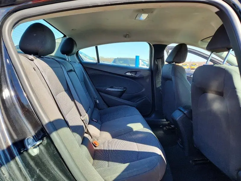2019 CHEVROLET CRUZE LT  