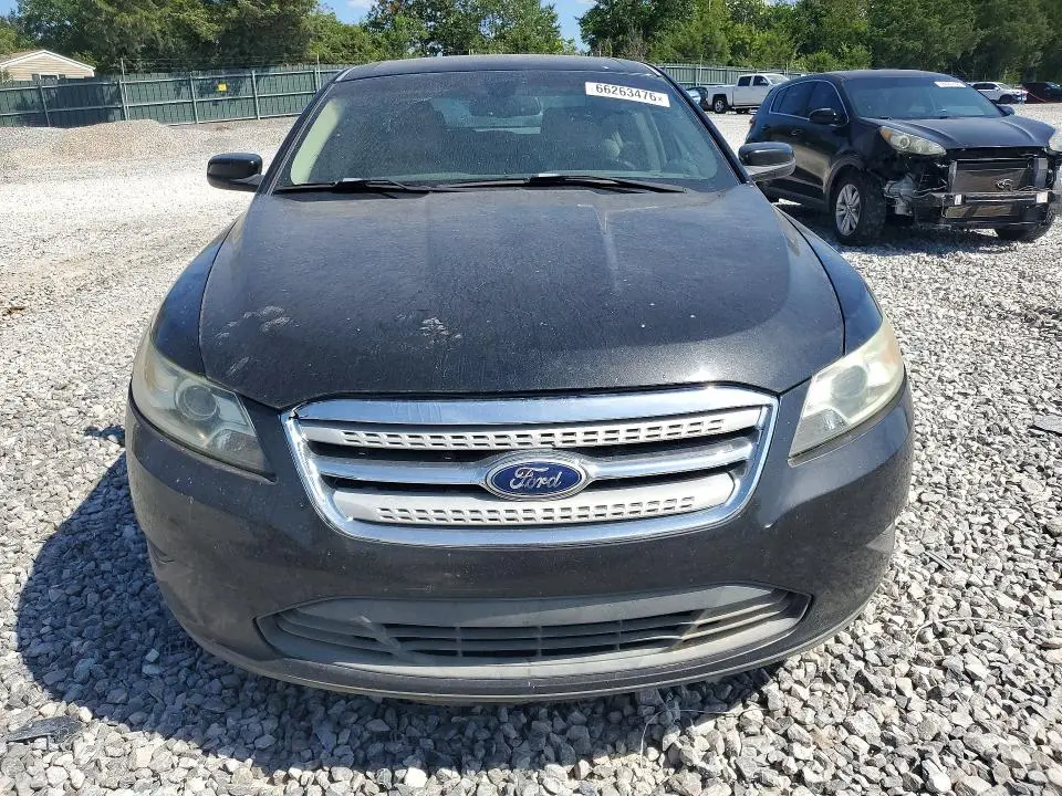 2010 FORD TAURUS SEL  