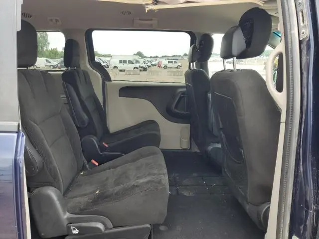 2016 DODGE GRAND CARAVAN SE  