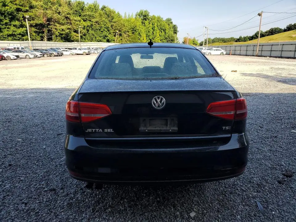 2015 VOLKSWAGEN JETTA SEL  