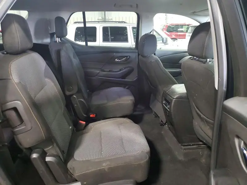 2018 CHEVROLET TRAVERSE LT  