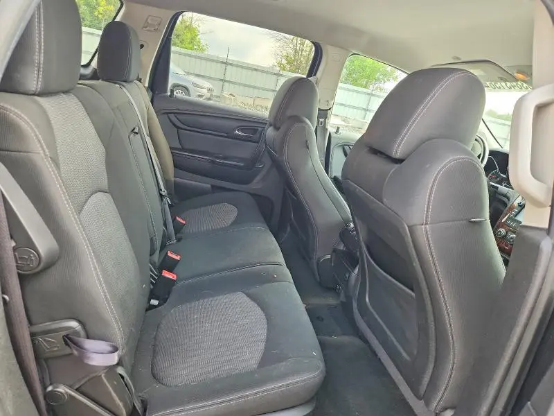 2014 CHEVROLET TRAVERSE LT  