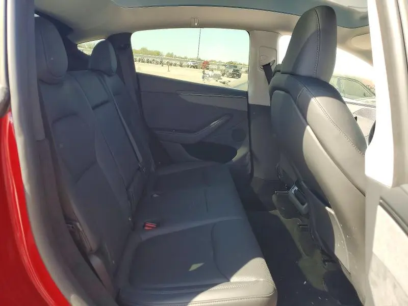 2026 TESLA MODEL Y   