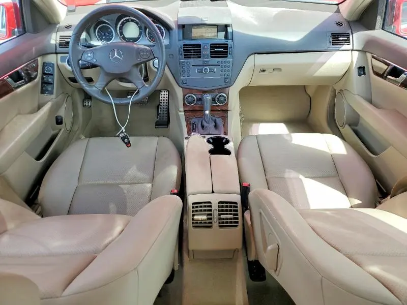2010 MERCEDES-BENZ C 300  