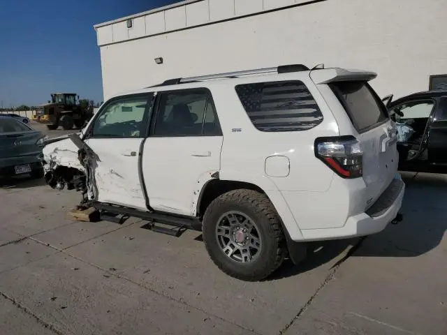 2020 TOYOTA 4RUNNER SR5/SR5 PREMIUM  