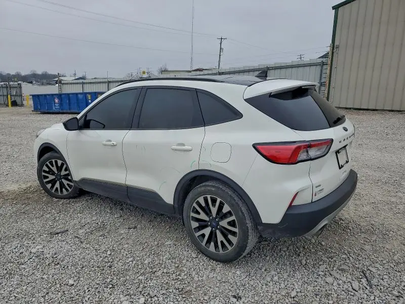 2020 FORD ESCAPE SE SPORT  