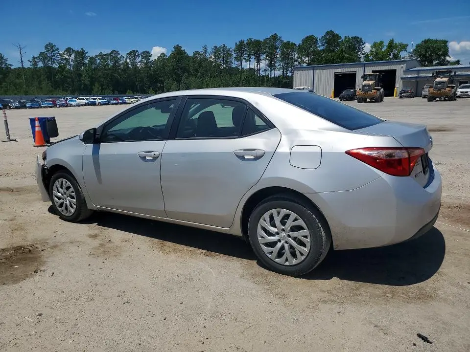 2019 TOYOTA COROLLA LE  