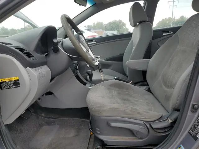 2013 HYUNDAI ACCENT GLS  