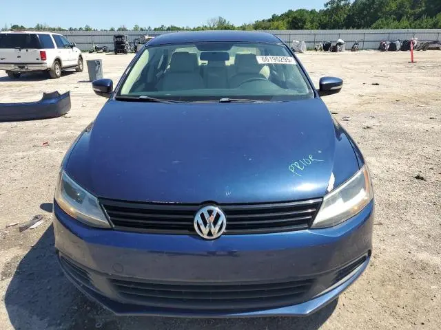 2012 VOLKSWAGEN JETTA SE  