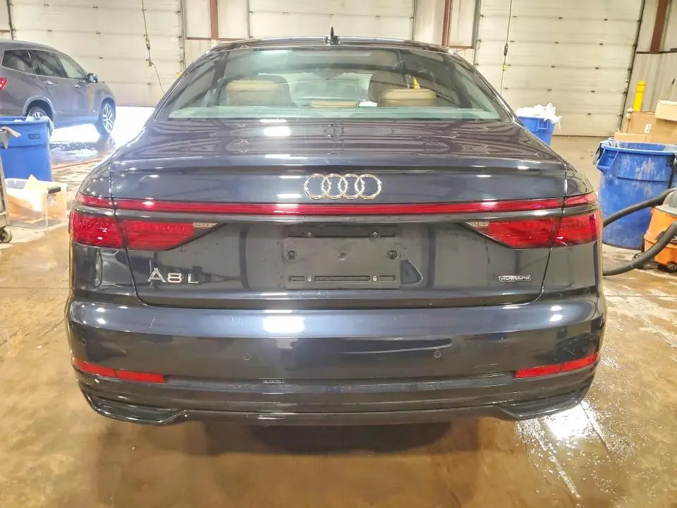 2021 AUDI A8 L E  