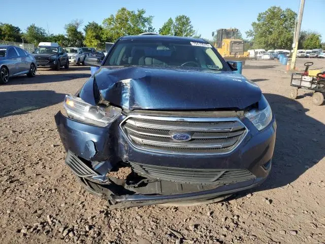 2016 FORD TAURUS SE  