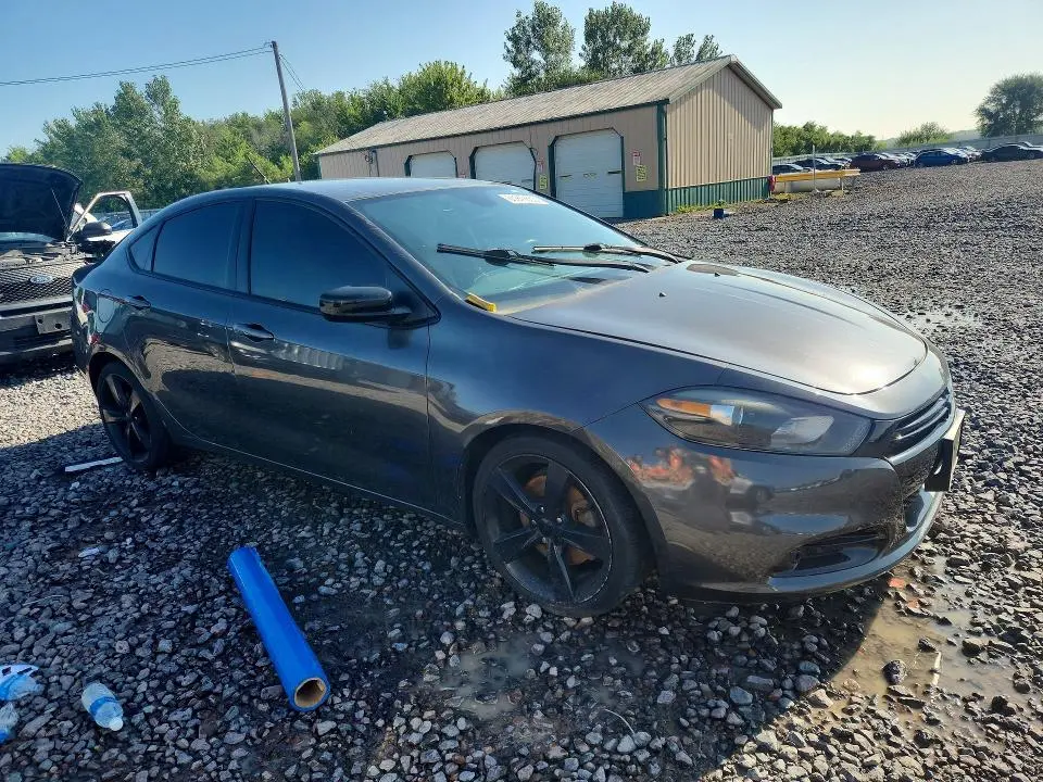 2016 DODGE DART SXT  