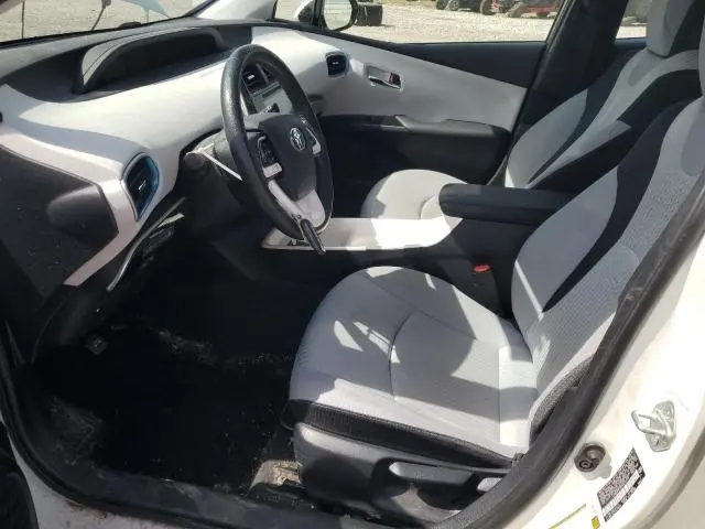 2016 TOYOTA PRIUS   